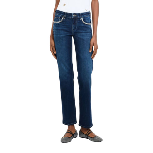 Jeans Donna Slim con strassJeans Donna Slim con strass modella frontale
